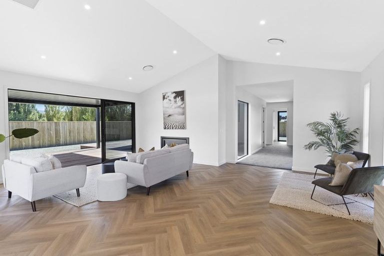 Photo of property in 36 Orchard Road, Greytown, 5712