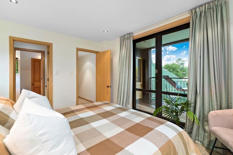 Photo of property in 45 Adamson Drive, Arrowtown, 9302