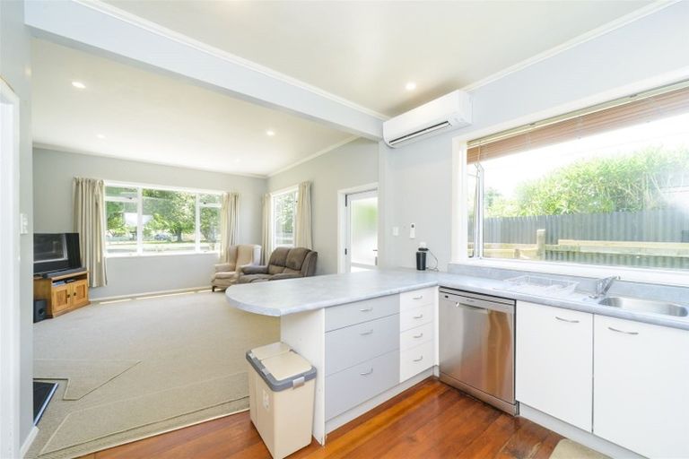 Photo of property in 7 Bull Street, Bulls, 4818