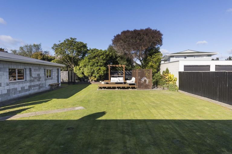 Photo of property in 38 Henare Street, West End, Palmerston North, 4412