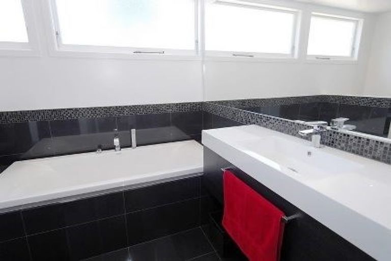 Photo of property in 543a River Road, Fairfield, Hamilton, 3214