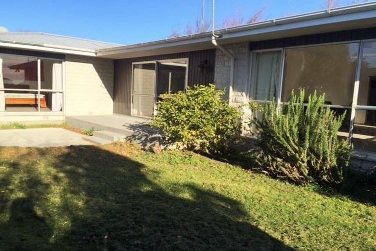 Photo of property in 163a Halswell Junction Road, Halswell, Christchurch, 8025