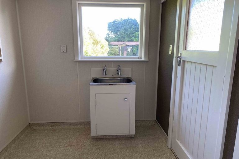 Photo of property in 27 Trent Street, Taradale, Napier, 4112