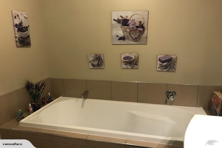 Photo of property in 48 Country Palms Drive, Halswell, Christchurch, 8025