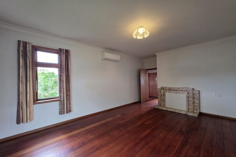 Photo of property in 1/395 Gloucester Street, Taradale, Napier, 4112