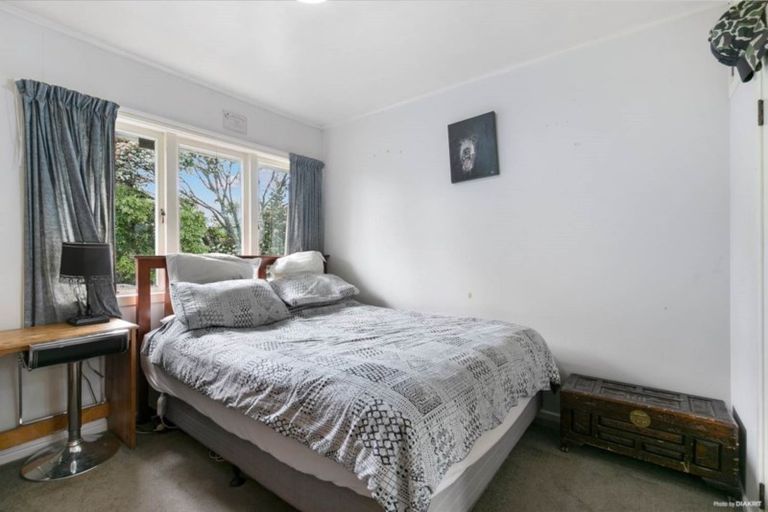 Photo of property in 83 Kervil Avenue, Te Atatu Peninsula, Auckland, 0610