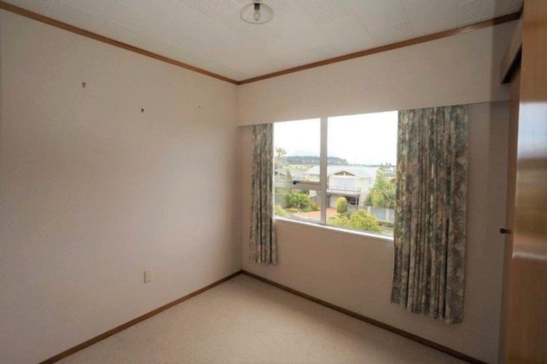 Photo of property in 12 Seaview Road, Ruakaka, 0116