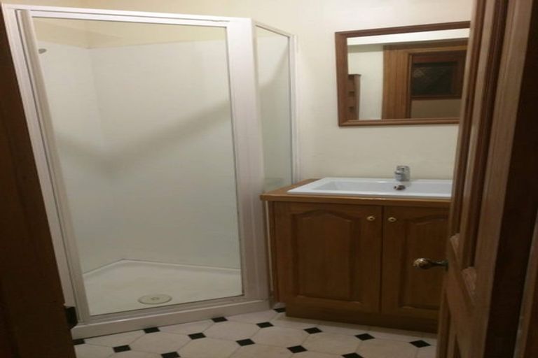 Photo of property in 20 Hinau Road, Hataitai, Wellington, 6021