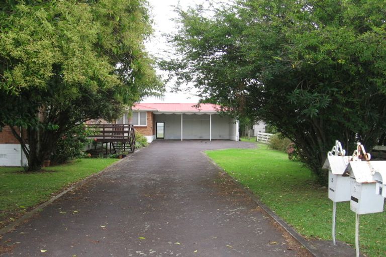 Photo of property in 2/42 Lincoln Road, Henderson, Auckland, 0610