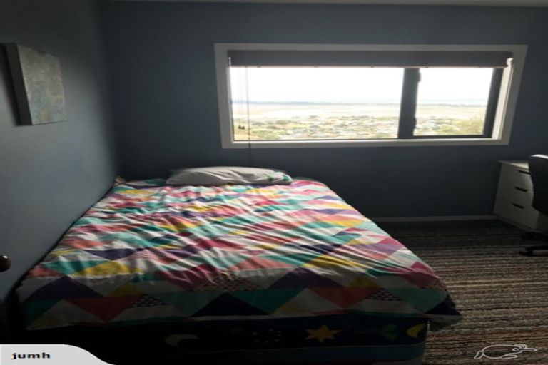 Photo of property in 84a Moncks Spur Road, Redcliffs, Christchurch, 8081