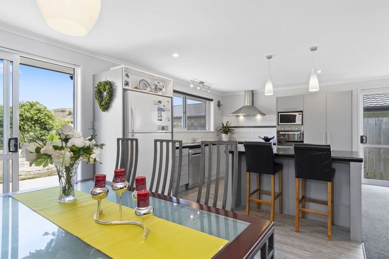 Photo of property in 224 Ballintoy Park Drive, Welcome Bay, Tauranga, 3175