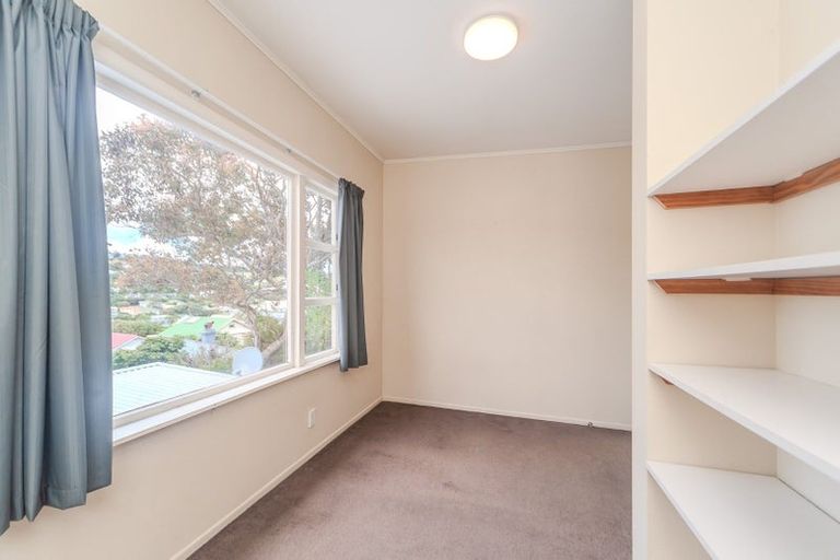 Photo of property in 64 Eden Street, Island Bay, Wellington, 6023