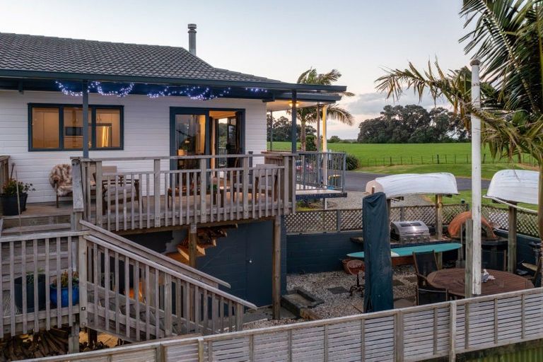 Photo of property in 3 Esplanade Road, Tahawai, Katikati, 3170