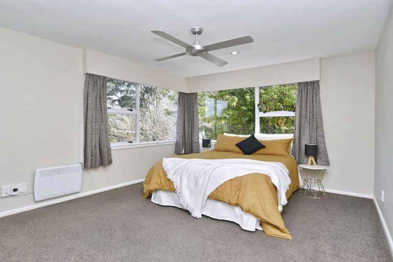 Photo of property in 910 Avonside Drive, Avondale, Christchurch, 8061