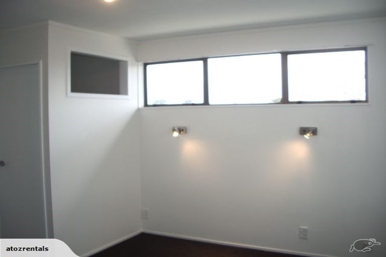 Photo of property in 33 Cotswold Avenue, Bishopdale, Christchurch, 8053