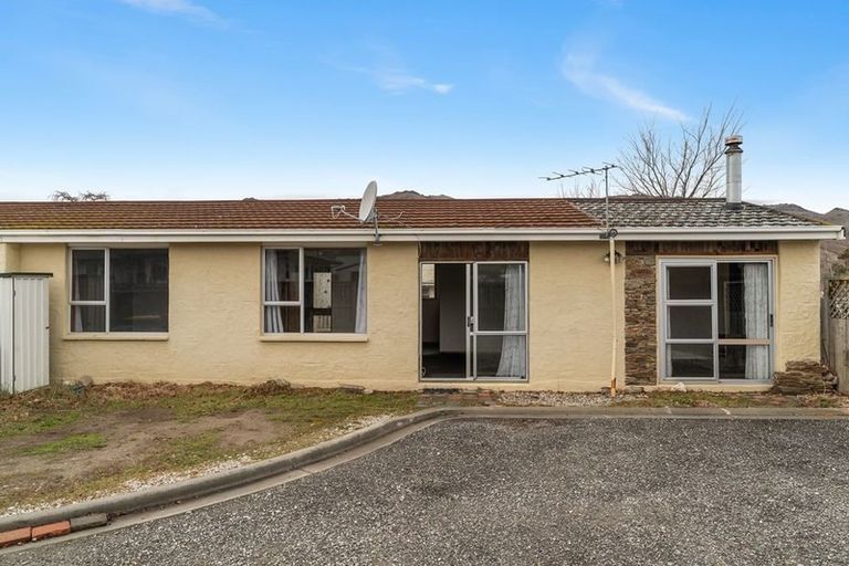 Photo of property in 58b Molyneux Avenue, Cromwell, 9310