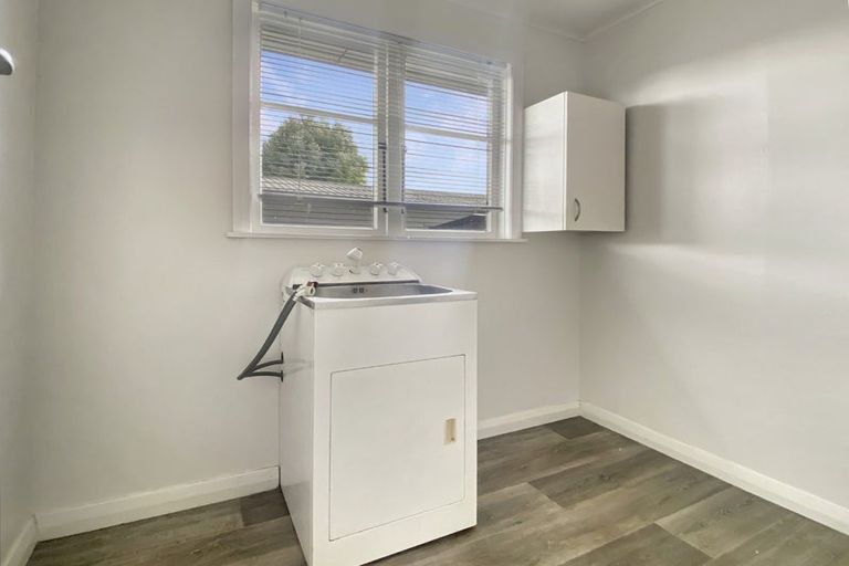 Photo of property in 3 Riverbend Road, Onekawa, Napier, 4110