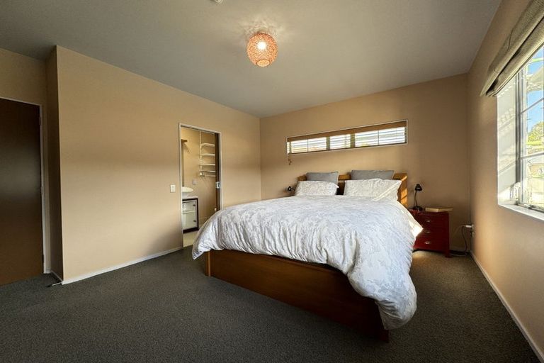 Photo of property in Monterey Apartments, 21/232 Middleton Road, Glenside, Wellington, 6037