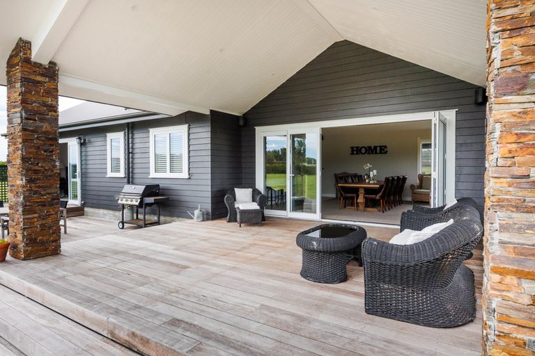 Photo of property in 167 Oroua Road, Kairanga, Palmerston North, 4475