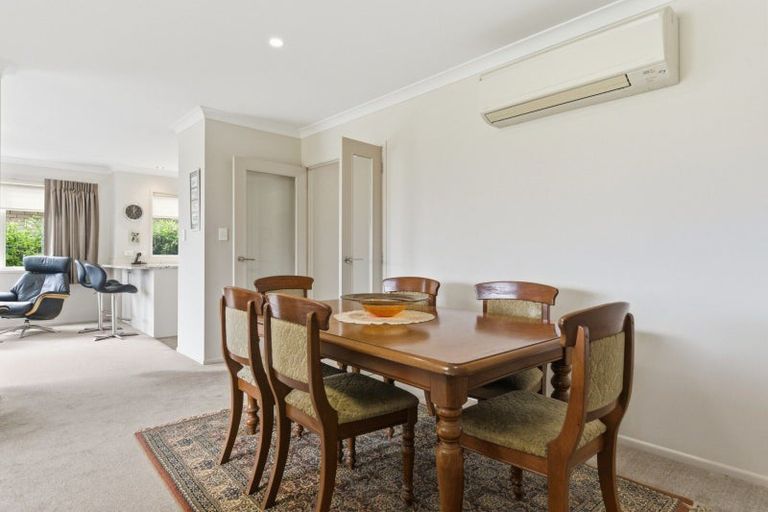 Photo of property in 30 Tatahi Cove, Papamoa Beach, Papamoa, 3118