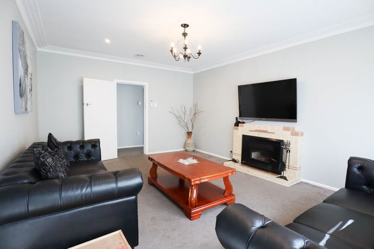 Photo of property in 34 Helvetia Road, Pukekohe, 2120