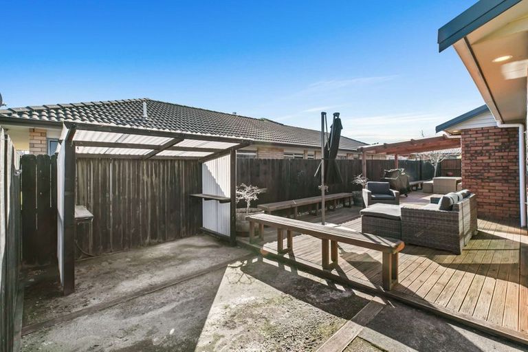 Photo of property in 28 Carroll Place, Owhata, Rotorua, 3010