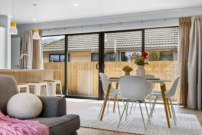 Photo of property in 142 Waenga Drive, Cromwell, 9310