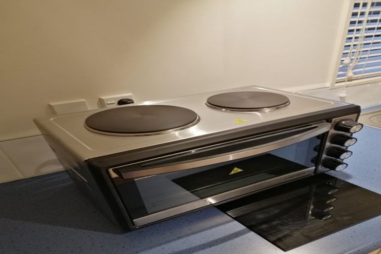 Photo of property in 26 Arran Road, Browns Bay, Auckland, 0630