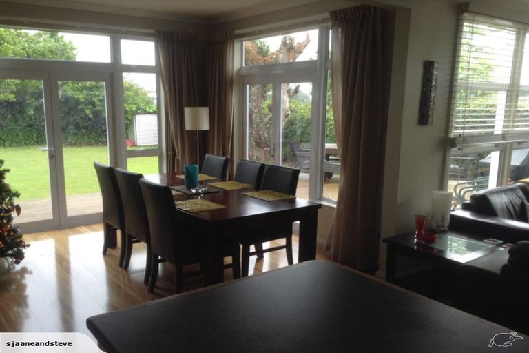 Photo of property in 37 Dorset Avenue, Westown, New Plymouth, 4310