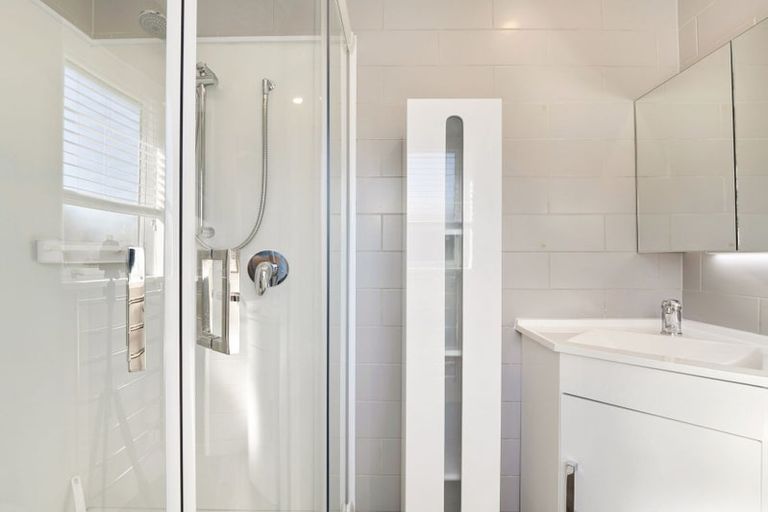 Photo of property in 16 Frisken Place, Lynmore, Rotorua, 3010