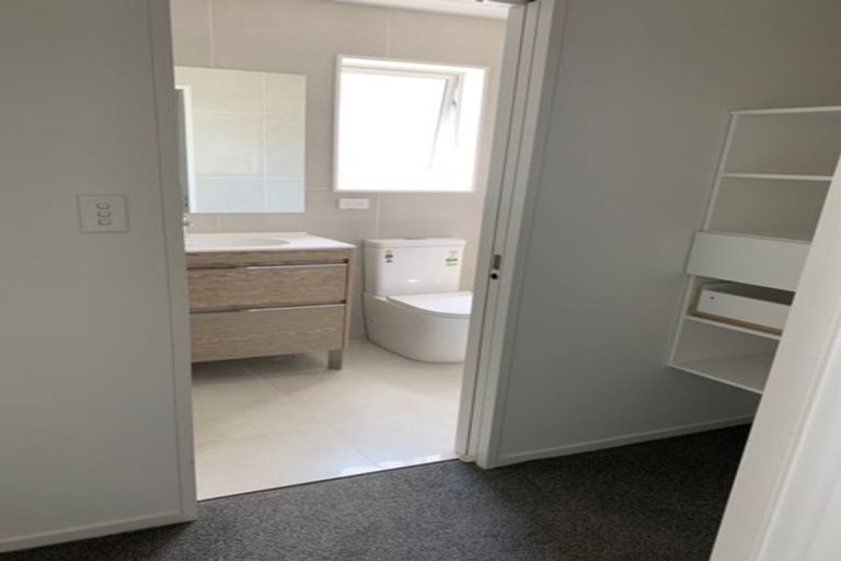 Photo of property in 64 Craigs Way, Hobsonville, Auckland, 0616