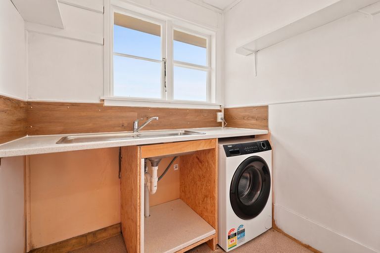 Photo of property in 1 Forrester Avenue, Liberton, Dunedin, 9010