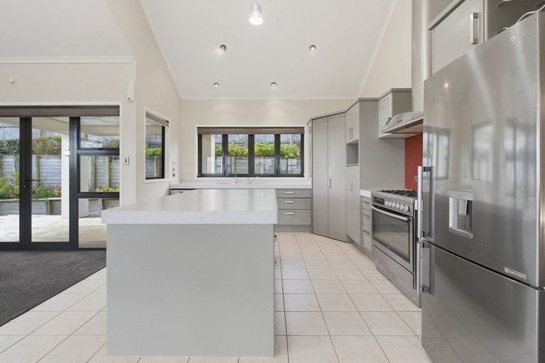 Photo of property in 19c Shelter Grove, Frankleigh Park, New Plymouth, 4310