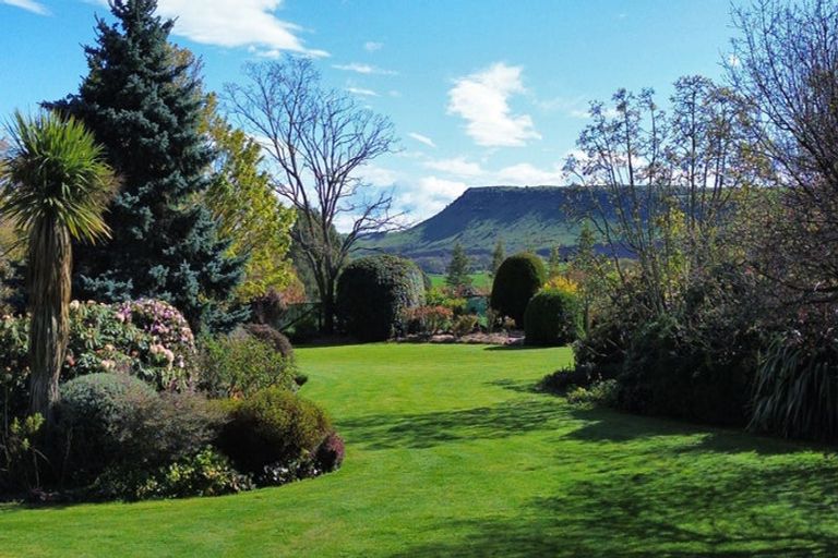 Photo of property in 15 Springhill Road, Cormacks, Oamaru, 9495