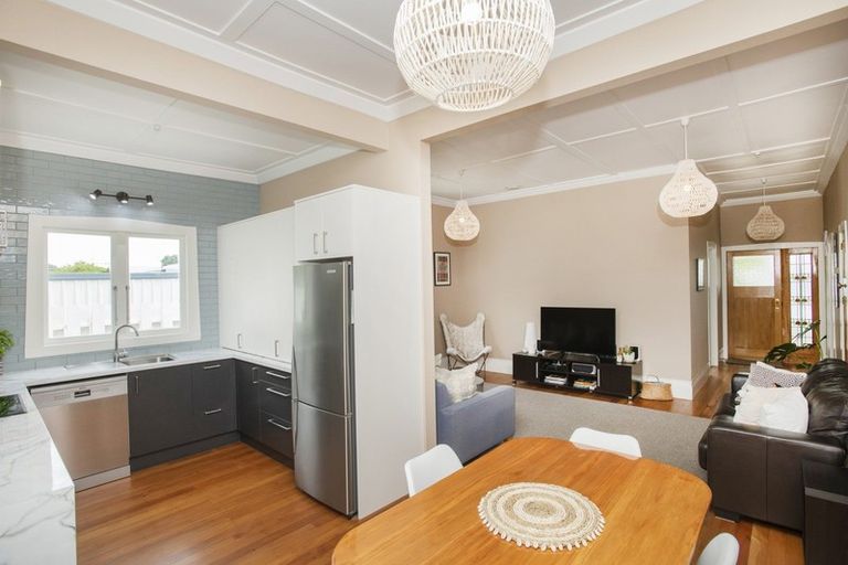 Photo of property in 46 Waitangi Street, Gisborne, 4010