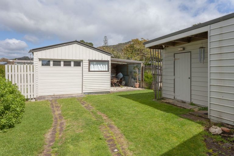 Photo of property in 12 Harsant Avenue, Hahei, Whitianga, 3591