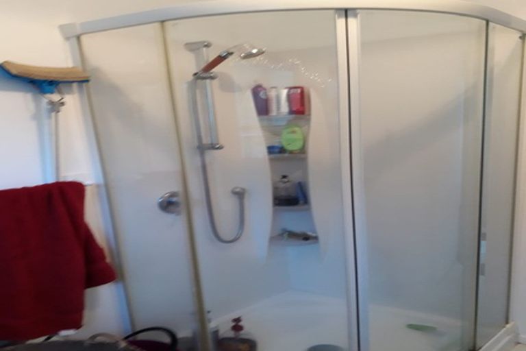 Photo of property in 2/3 Jerome Way, Crofton Downs, Wellington, 6035