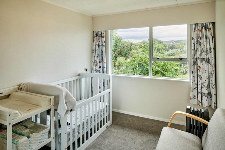 Photo of property in 14 Truro Road, Camborne, Porirua, 5026