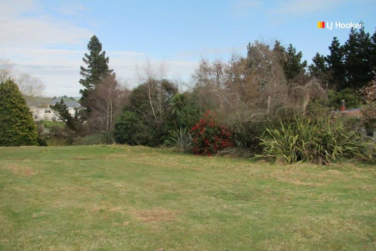 Photo of property in 39 Kilgour Street, Waihola, Milton, 9073