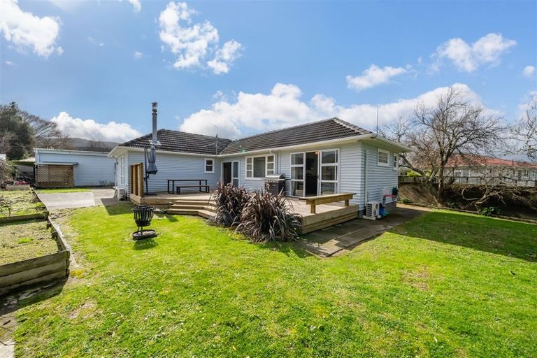 Photo of property in 140 Mcleod Street, Elderslea, Upper Hutt, 5018
