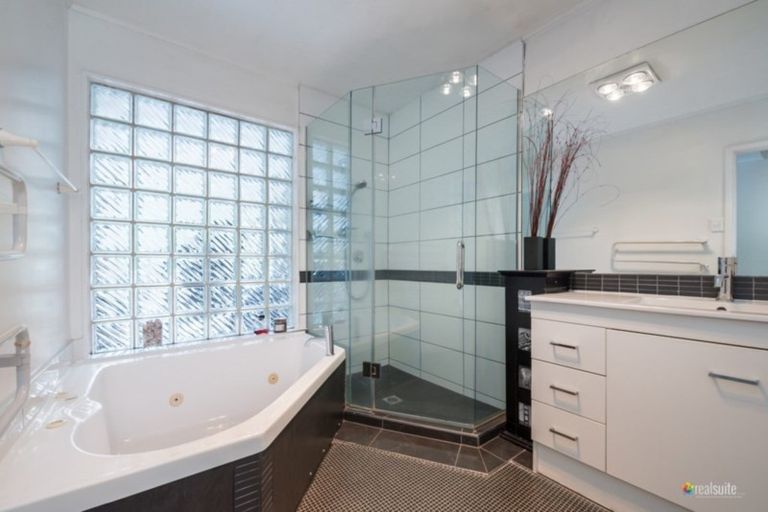 Photo of property in 41 Belmont Terrace, Belmont, Lower Hutt, 5010