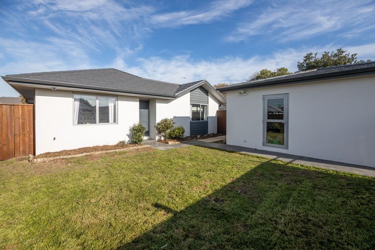 Photo of property in 3 Caithness Street, New Brighton, Christchurch, 8083
