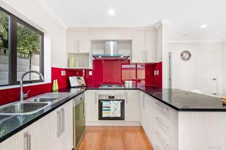 Photo of property in 4/36 Victoria Road, Devonport, Auckland, 0624