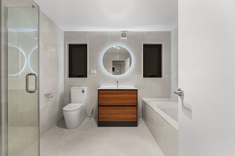 Photo of property in 4 Kiekie Street, Westgate, 0814