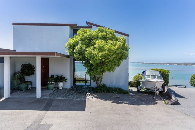 Photo of property in 67 Harbour View Road, Omokoroa, 3114