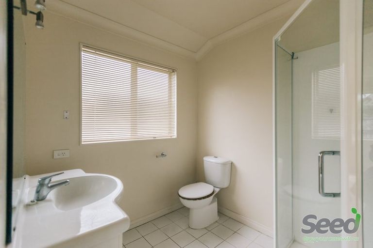 Photo of property in 2 Roderick Place, Rototuna, Hamilton, 3210