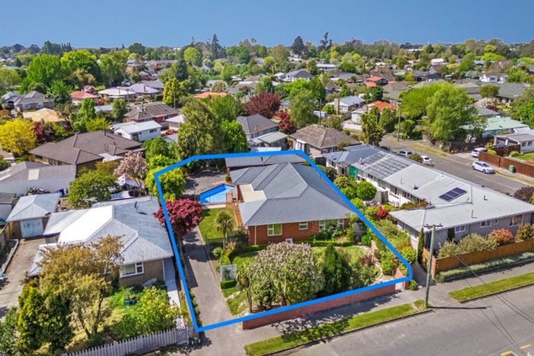 Photo of property in 28 Craven Street, Sockburn, Christchurch, 8042