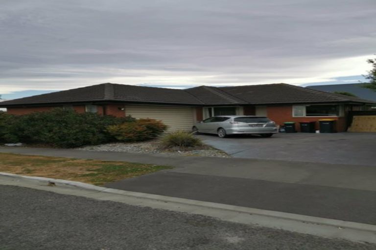 Photo of property in 47 Farnborough Street, Aranui, Christchurch, 8061