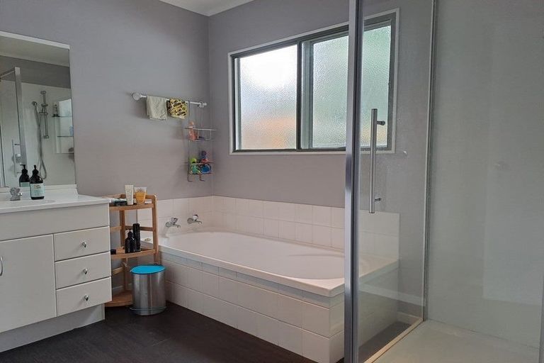 Photo of property in 219 Waitaha Road, Welcome Bay, Tauranga, 3112