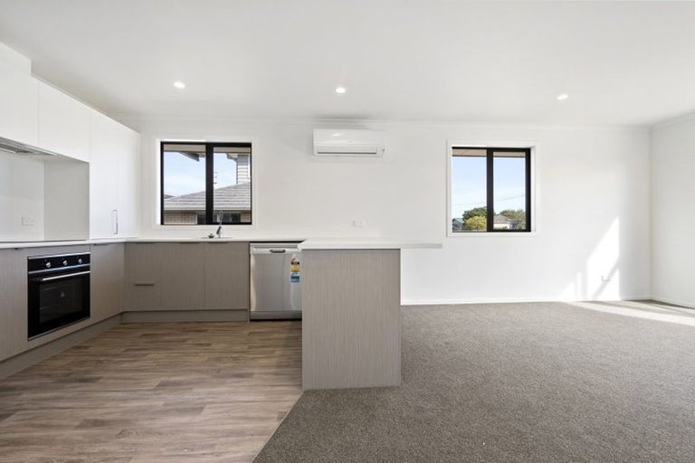 Photo of property in 2/53 Bandon Street, Frankton, Hamilton, 3204